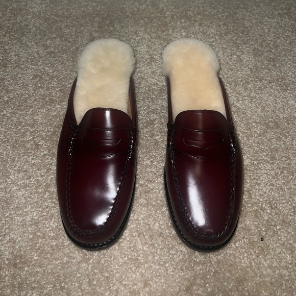 WYNN Shearling Mule in Burgundy Women’s Size 7M - Picture 3 of 8